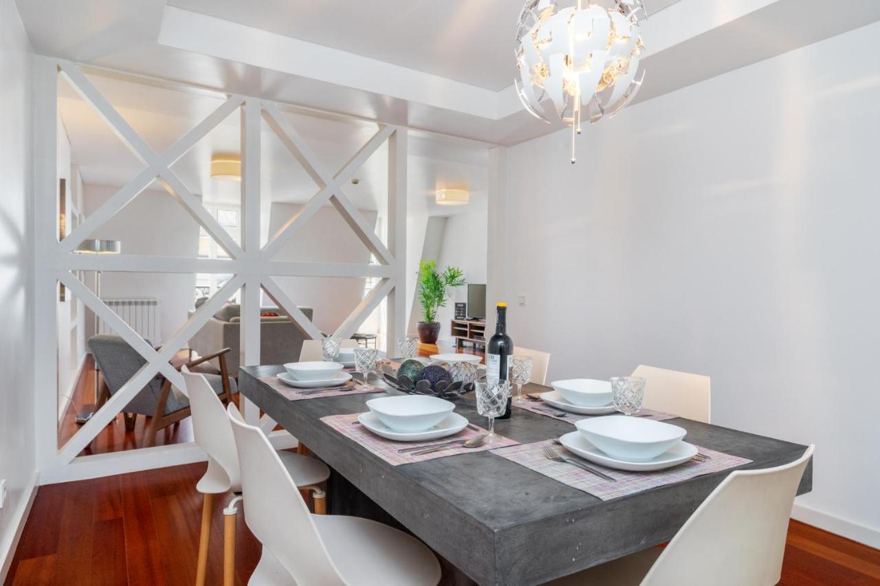 Whome | Luxury Chiado Prime Apartment Lisbona Esterno foto