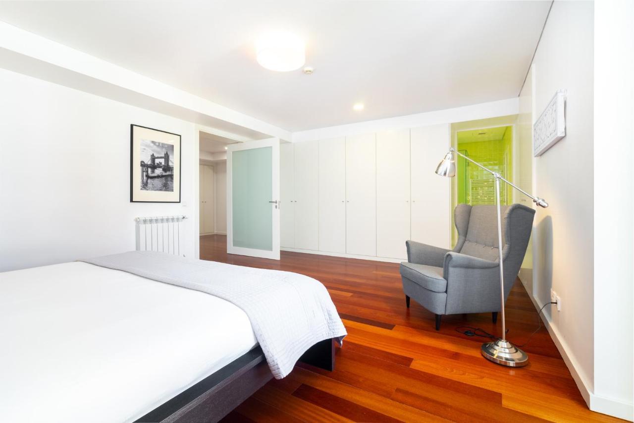 Whome | Luxury Chiado Prime Apartment Lisbona Esterno foto